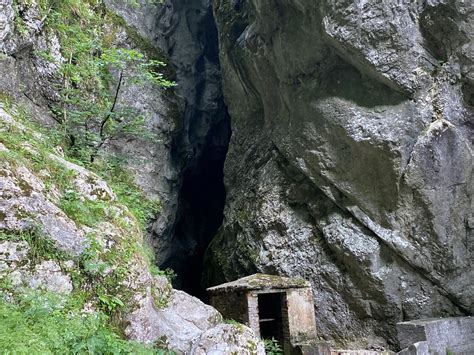 Die Morgenröte im Appennin - Ein symphonischer Blick auf die italienische Landschaft